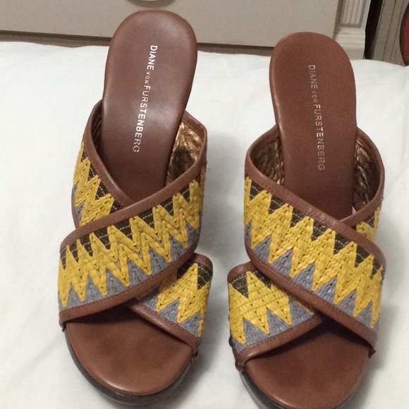 Diane Von Furstenberg Wedges - Picture 2 of 10